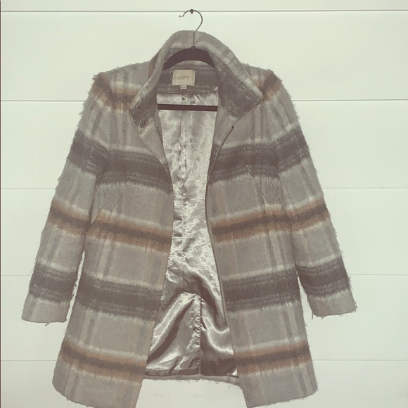 Loft Jacket - Picture 5 of 11